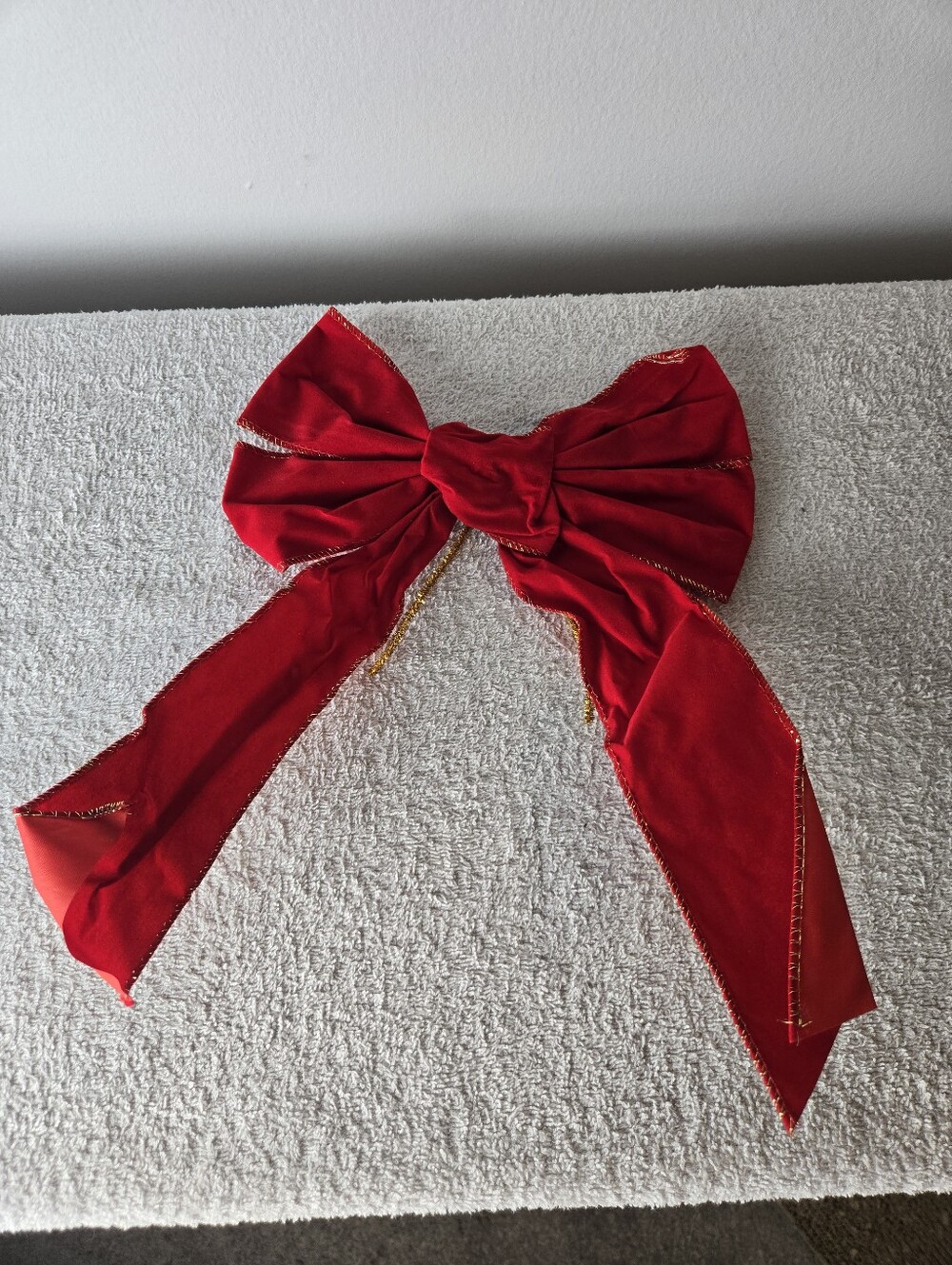 NWT Set of 50 Red Velvet Christmas Bows Holiday Decor (5 Packs of 10)